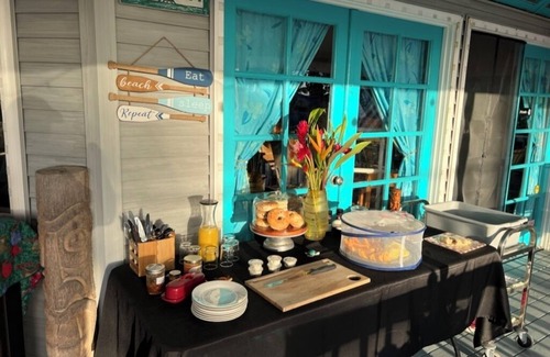 Kapoho Apartamento | Jungle Bamboo Room: Watch Whales, Breakfast included at Ala Kai Bed & Breakfast