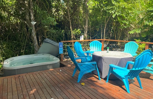 Kealakekua Cabina | Jungle Geodome with private bathroom, deck, and garden.