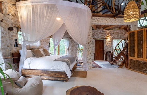 Tulum Villa | Jungle Monkey House with 3BR & Cenote
