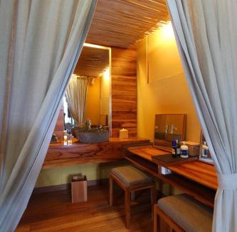 Kedewatan Hotel | Jungle Retreat by Kupu Kupu Barong