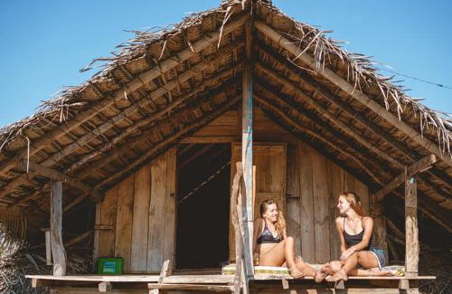 Lahugala Cama Y Desayuno | Jungle Surf Camp
