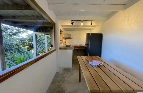 Playa Santa Teresa Cabina | Treehouse Casita w/ Daily Breakfast, WiFi & Views