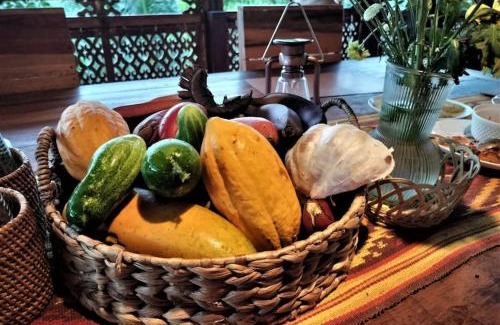East Selemadeg Chalet De Esquí | JungleHavenBali - Private Nature Stay