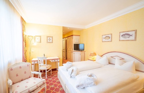 Binz Complejo | Junior Suite Meerseite - Rugard Thermal Strandhotel 4 Sterne Superior