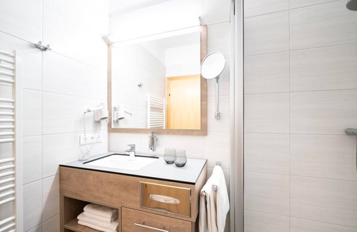Doebriach Casa | Junior Suite Superior up to 5 persons half board - Ferienhotel Trattnig