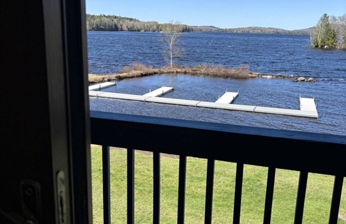 Greenville Junction Casa | Juniper Motel-Waterfront -King-Dog Friendly🐾