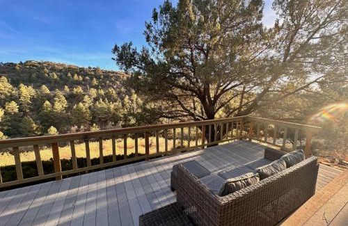 Prescott Casa | Juniper Views 1.8 mi Courthouse and Whisky Row