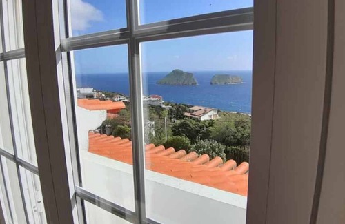 Angra do Heroismo Apartamento | Apartamento Juniperus, Balcón, Jardín