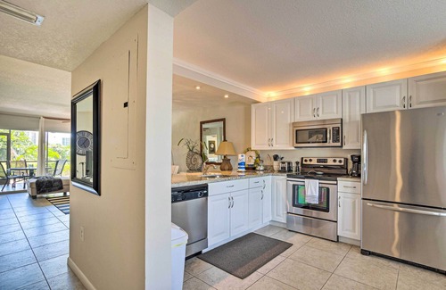 Sea Palms Condominio | Jupiter Condo w/ Pool Access, Walk to Beach!