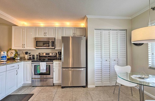Sea Palms Condominio | Jupiter Condo w/ Pool Access, Walk to Beach!