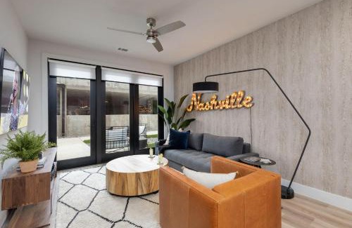 West End Casa | Jupiter - Odyssey - Heart of Midtown