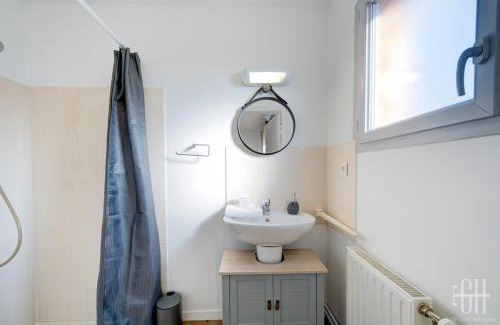 Saint-Pierre-des-Corps Apartamento | Jupiter - Proche A10 - 2V - Parking
