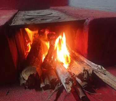 Juquitiba Chalet De Esquí | Juquitiba Chácara Recanto dos Magos Chalé Piscina Fogão a Lenha Churrasqueira