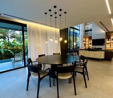 Jurere Villa | Jurerê Beach Villa - piscina jacuzzi sauna