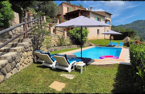 Coaraze Villa | Villa de 3 dormitorios con magníficas vistas a la montaña cerca de Niza y Mónaco