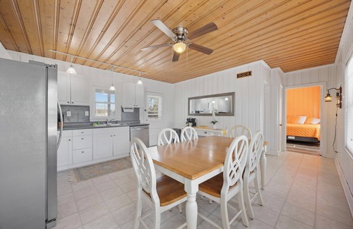 Atlantic Beach Casa | Just a 1/4 mile walk from beach access in North Myrtle Beach!