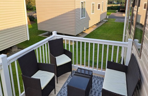 Par Casa | Just a stone's throw from Par Beach & its scenic coastal paths,