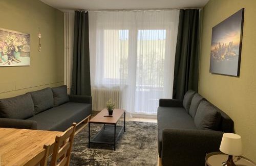 Neukoelln Apartamento | Just Berlin - Wohnung für bis zu 12 Personen