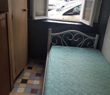 Le Pre-Saint-Gervais Apartamento | Just for sleep - Hoche APT