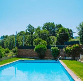 Lanhelas Villa | Just Like Home - Guarda Rios