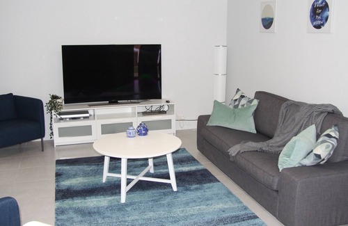 Warnbro Casa | Just minutes walk to beach