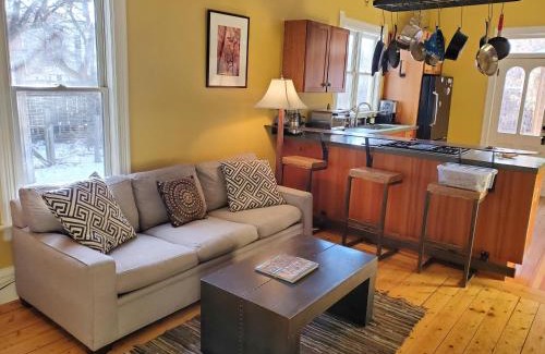 Bozeman Casa | Just Two Blocks From Downtown Bozeman, The Dahlia House Is A Tucked Away Retreat