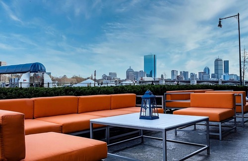 East Cambridge Hotel | Just What You Were Looking For! Near LEGOLAND Discovery Center Boston, w/ Pool!