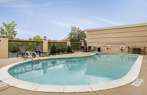 Savannah Casa | Just What You Were Looking For! 4 Contemporary Units! Close to Air Force Fun