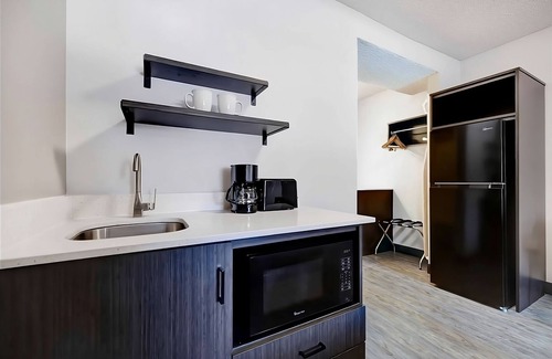 Rock Springs Casa | Just What You Were Looking For! Free Parking, Pet-Friendly Property
