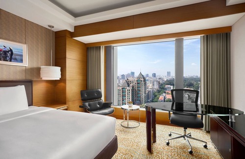 Ben Nghe Hotel | JW Marriott Hotel & Suites Saigon