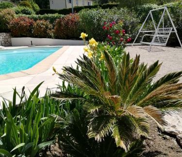 Les Baraques Villa | Jylloue, Villa avec piscine privée à MOUGINS, proche ROYAL MOUGINS GOLF AND SPA