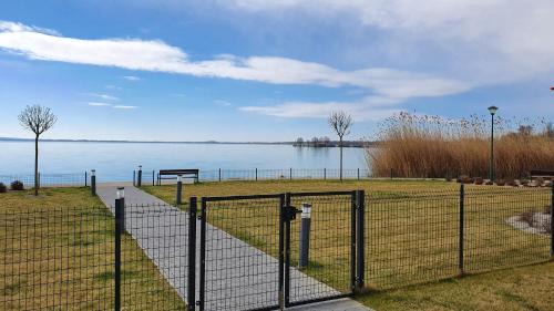 Keszthely Apartamento | Kékvitorla Apartman Keszthely