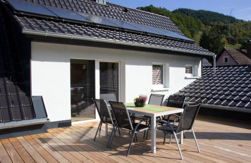 Untermunstertal Apartamento | Köpfchen-Ferienwohnungen – Wohnung Belchen