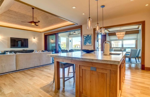 Montage Kapalua Bay Apartamento | K B M Resorts: Molokai At Montage Kapalua Bay, Ocean View, 3 Bedrooms Penthouse, Steps to Beach and Kapalua Bay, Includes Rental Car!