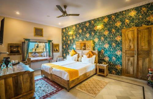 Amar Sagar Pol Hotel | K D PALACE - Heritage Hotel On Fort