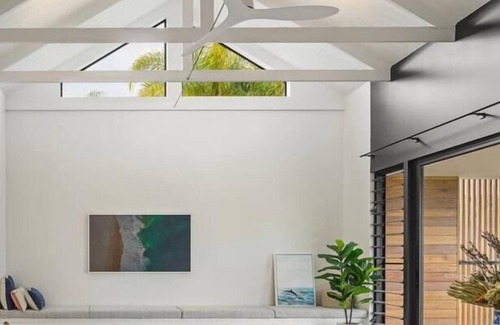 Point Vernon Casa | K’gari Views Beach House