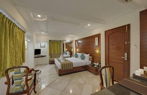 Rajkot Hotel | K K Beacon