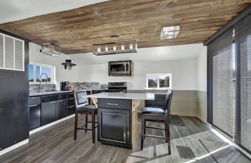 Center Point Casa | K Loma Vista With Hill Country Views