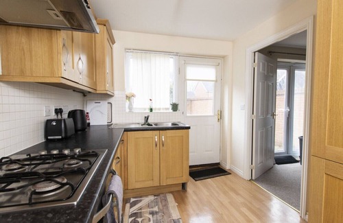 Norwich Casa | K Suites - Comfy 4 bed House w/free parking