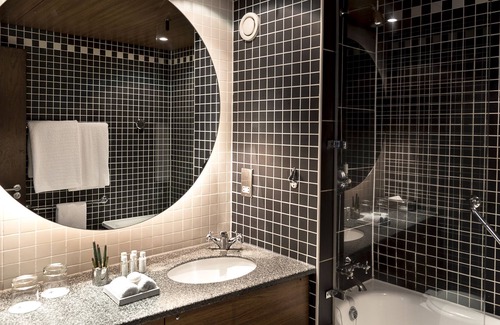 Addison Hotel | K West Hotel & Spa