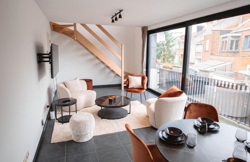 Zaventem Apartamento | K&Y suites 2 Brussels airport 500m!
