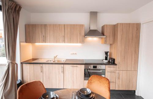Zaventem Apartamento | K&Y suites 2 Brussels airport 500m!