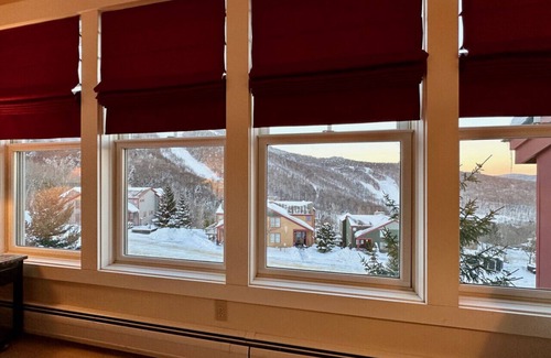 Central Vermont- Killington Casa | Unidad de Topridge de lujo K6 SkiOnSkiOff Sundog Trail-Bear Mountain en Killington!