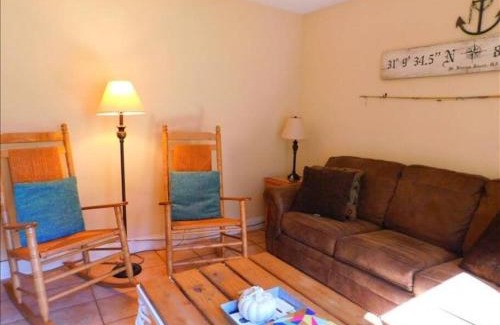 Demere Park Casa | K7 Family Friendly make some memories easy to access great outdoor space near playground