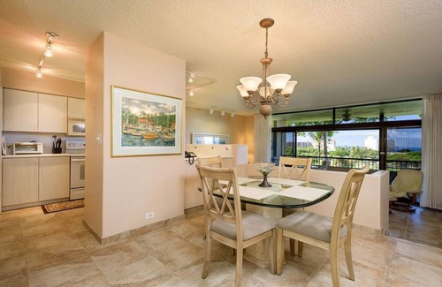 Kaanapali Condominio | Kaanapali Royal #n302 2 Bedroom Condo by RedAwning