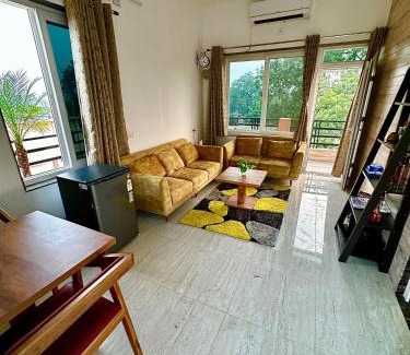 Varanasi Casa | Kaashi Flora (Modern Suite)