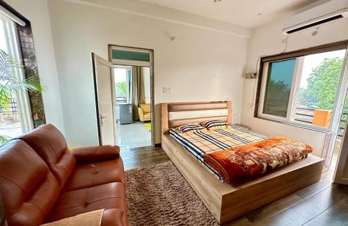 Varanasi Casa | Kaashi Flora - Room Wise