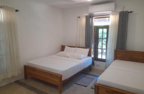 Dambulla Cabina | Kaaya Breeze