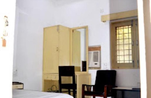 Maihar Hotel | Kadambari Hotel and Restaurant Patehra