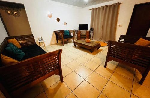 Nunue Casa | KAHAI LODGE Maison tout confort et spacieuse à Bora Bora